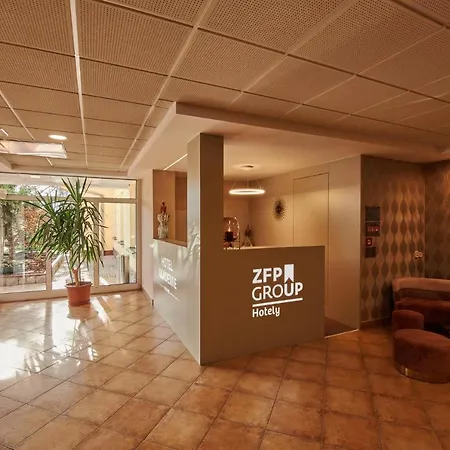 Hotel Akademie A Depandance Jarmila