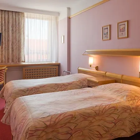 Akademie A Depandance Jarmila Hotel 4*
