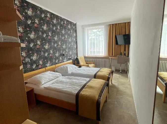 Akademie A Depandance Jarmila 4* Velké Bílovice