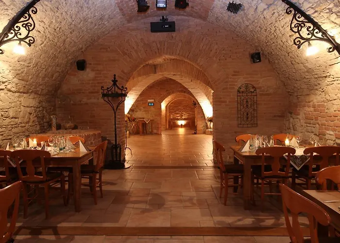 فندق Akademie A Depandance Jarmila 4*